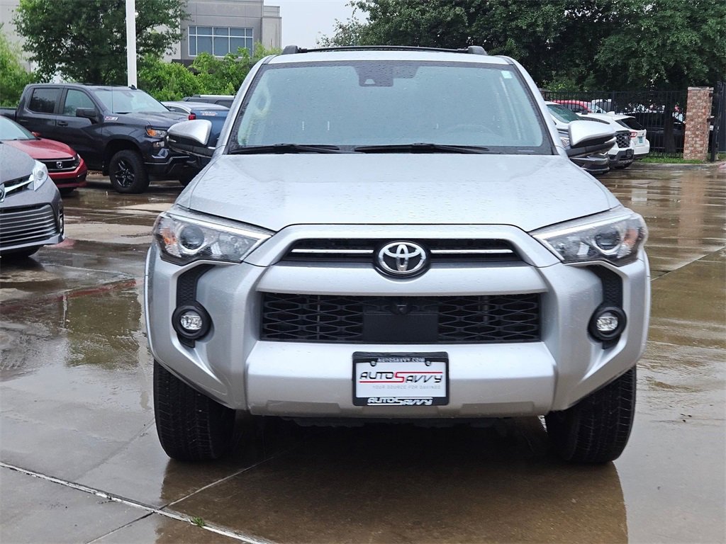 Used 2022 Toyota 4Runner SR5 Premium image 3