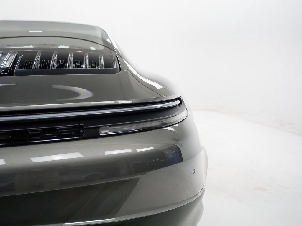 New 2026 Porsche 911 Carrera T image 12