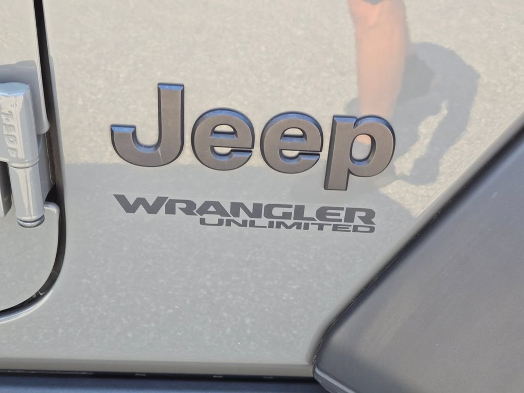 Used 2022 Jeep Wrangler Unlimited Sport AWD/4WD image 5