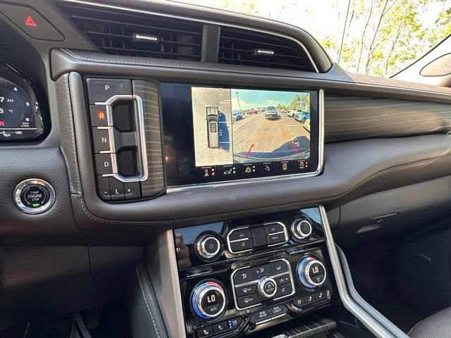 Used 2023 GMC Yukon Denali w/ Denali Reserve Package AWD/4WD image 30
