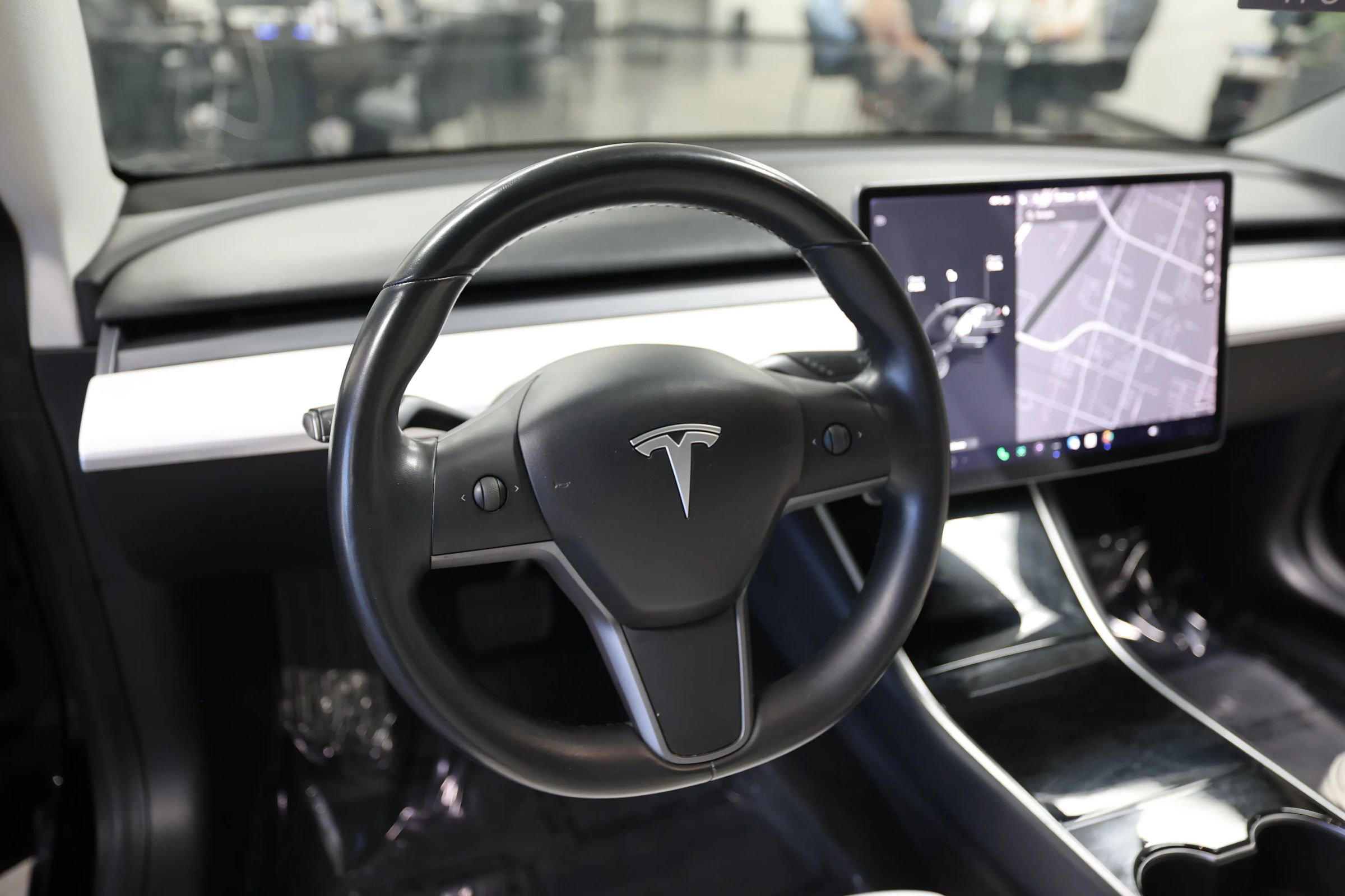 Used 2018 Tesla Model 3 Performance AWD/4WD image 22