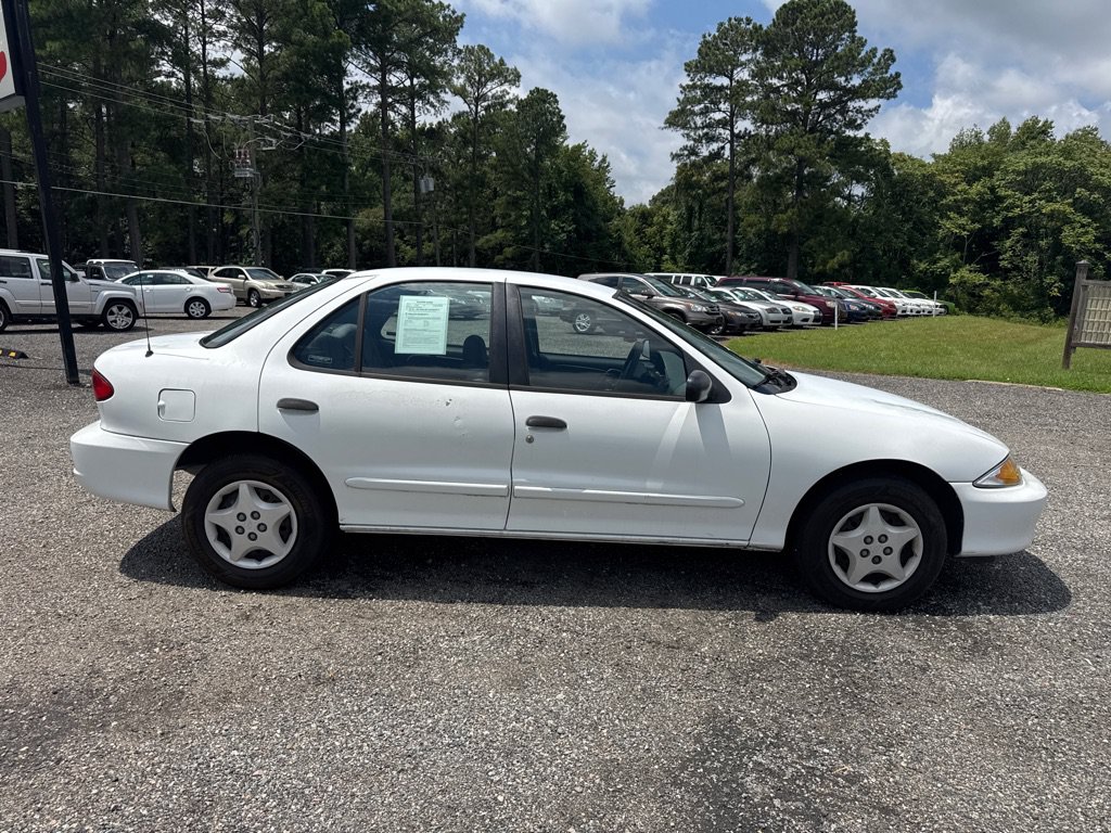 Used 2000 Chevrolet Cavalier Sedan FWD image 11