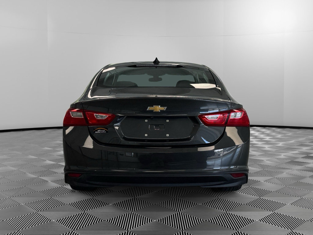 Used 2018 Chevrolet Malibu LT FWD image 7