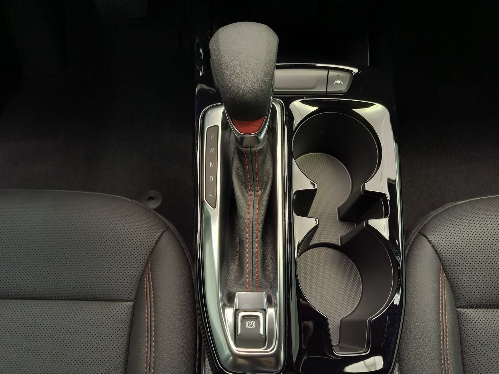 New 2026 Chevrolet Trax RS w/ Driver Confidence Package FWD image 15