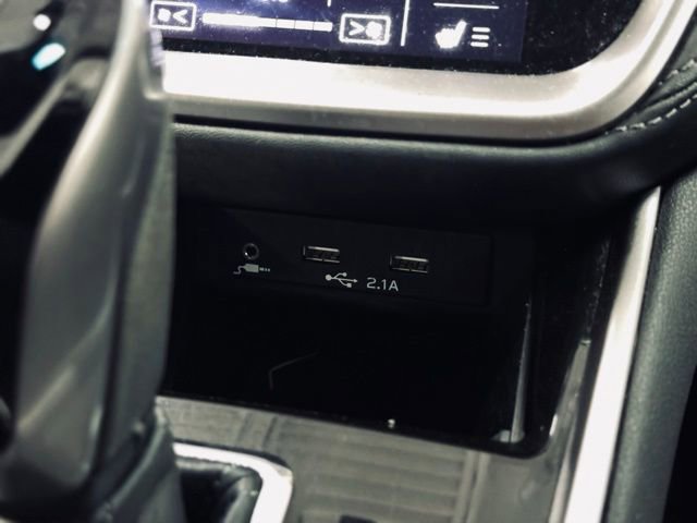 Used 2022 Subaru Outback Limited image 35