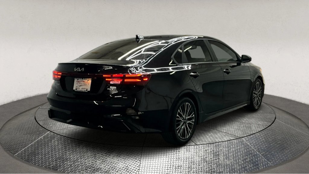 Used 2022 Kia Forte GT-Line w/ GT-Line Premium Package image 8