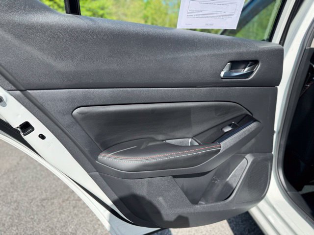 Used 2023 Nissan Altima 2.0 SR FWD image 12