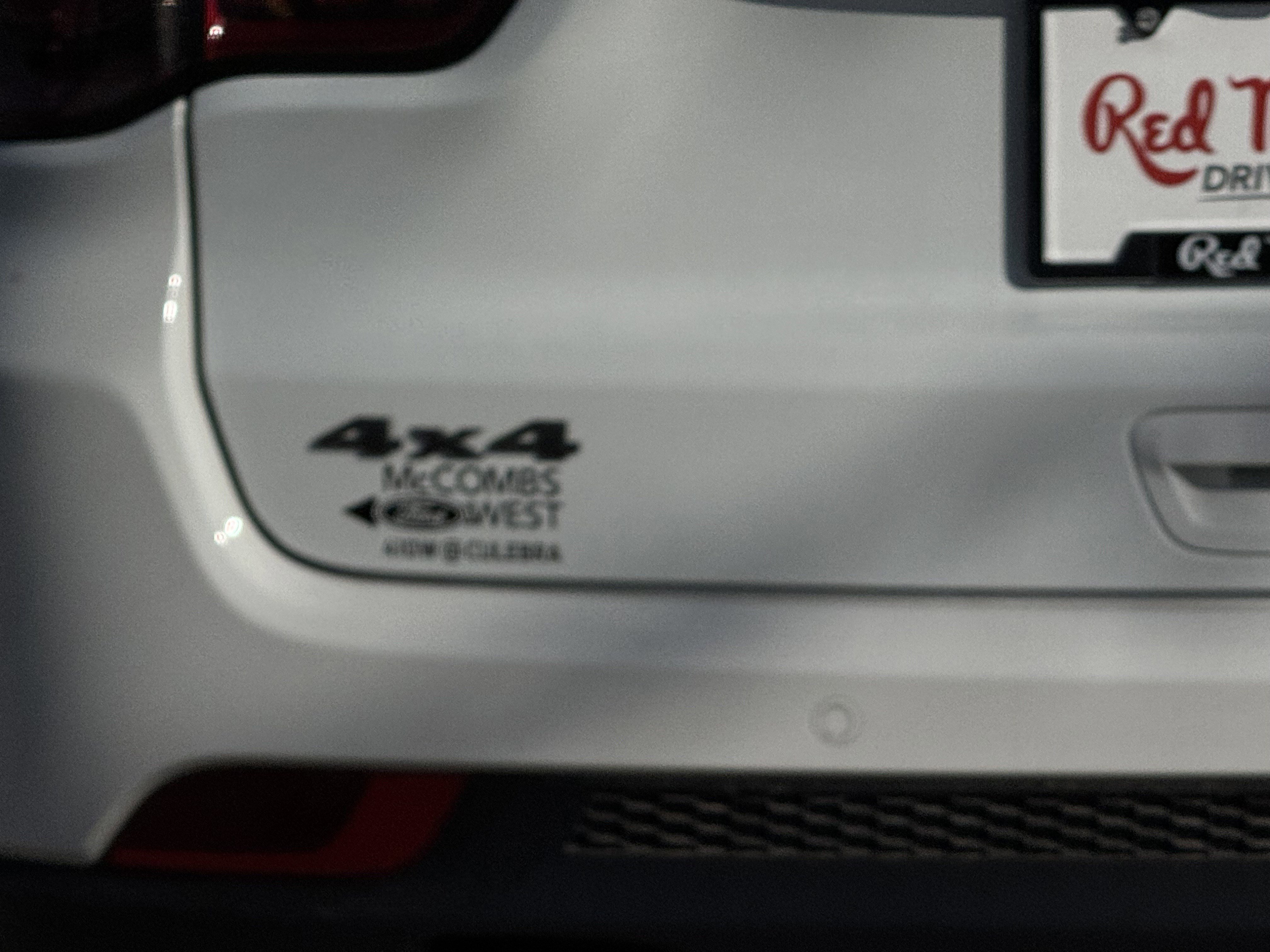 Used 2024 Jeep Compass Trailhawk image 5