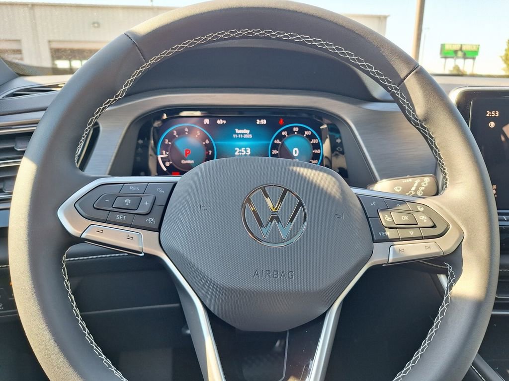 New 2026 Volkswagen Atlas Cross Sport SE image 21