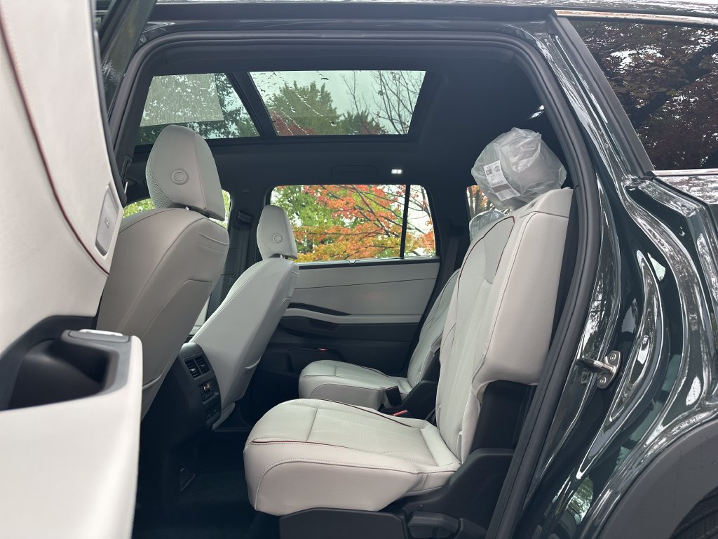 New 2027 Volkswagen Atlas SEL Premium R-Line AWD/4WD image 19