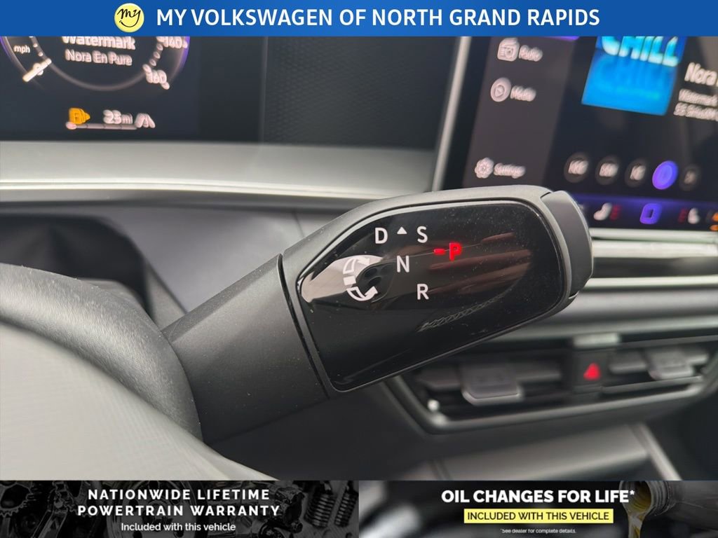 New 2026 Volkswagen Tiguan SE image 15