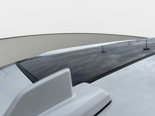 Used 2022 GMC Yukon Denali image 32