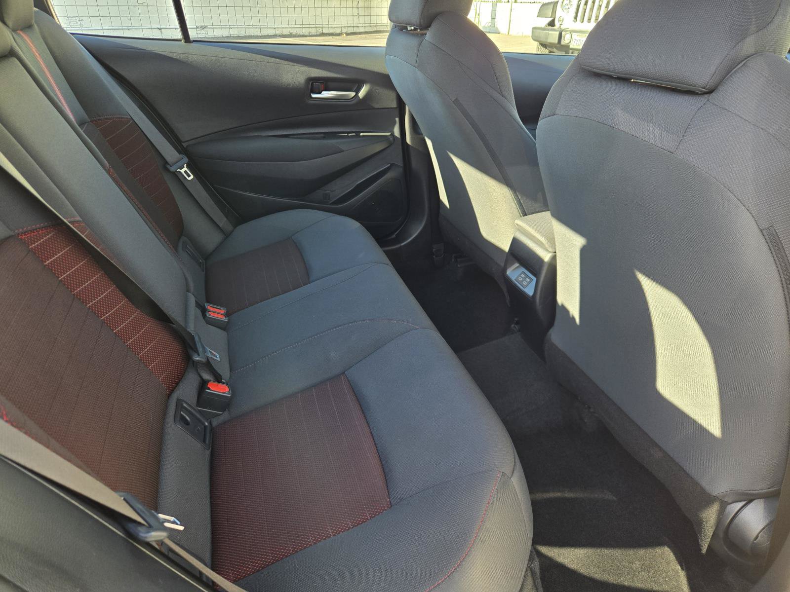 Used 2026 Toyota Corolla SE FWD image 29