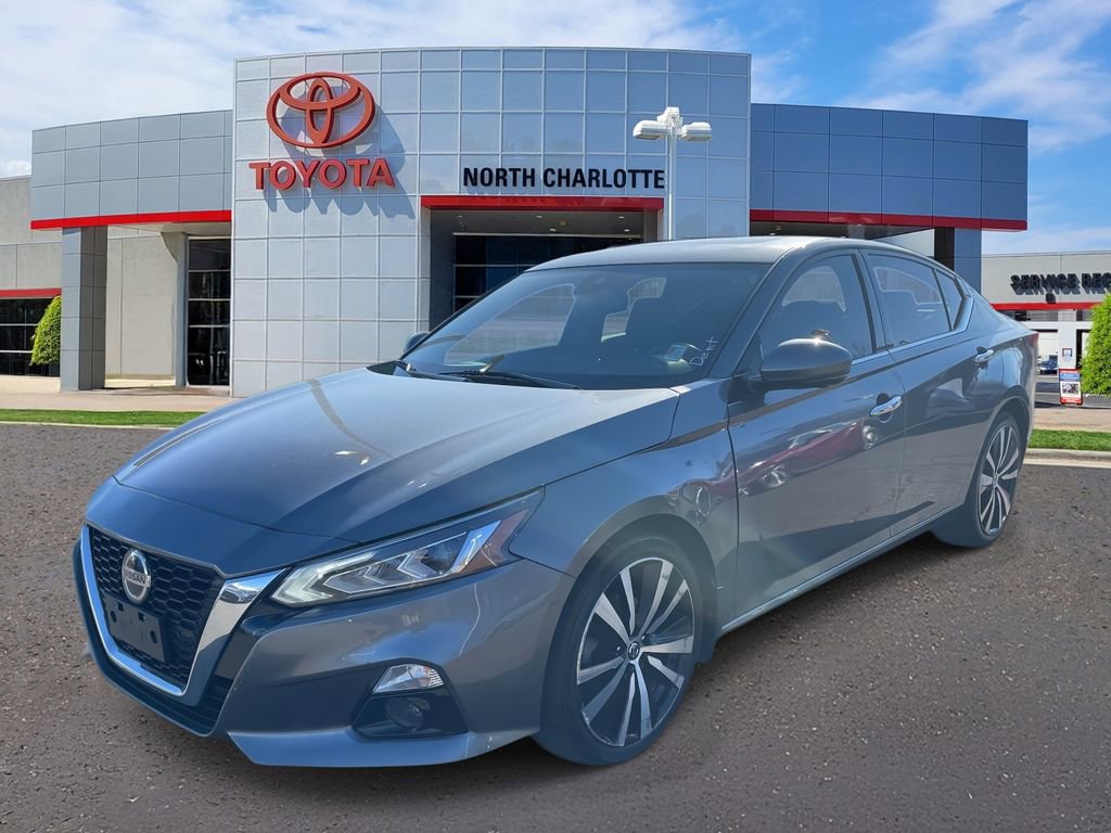 Used 2019 Nissan Altima 2.5 Platinum image 4