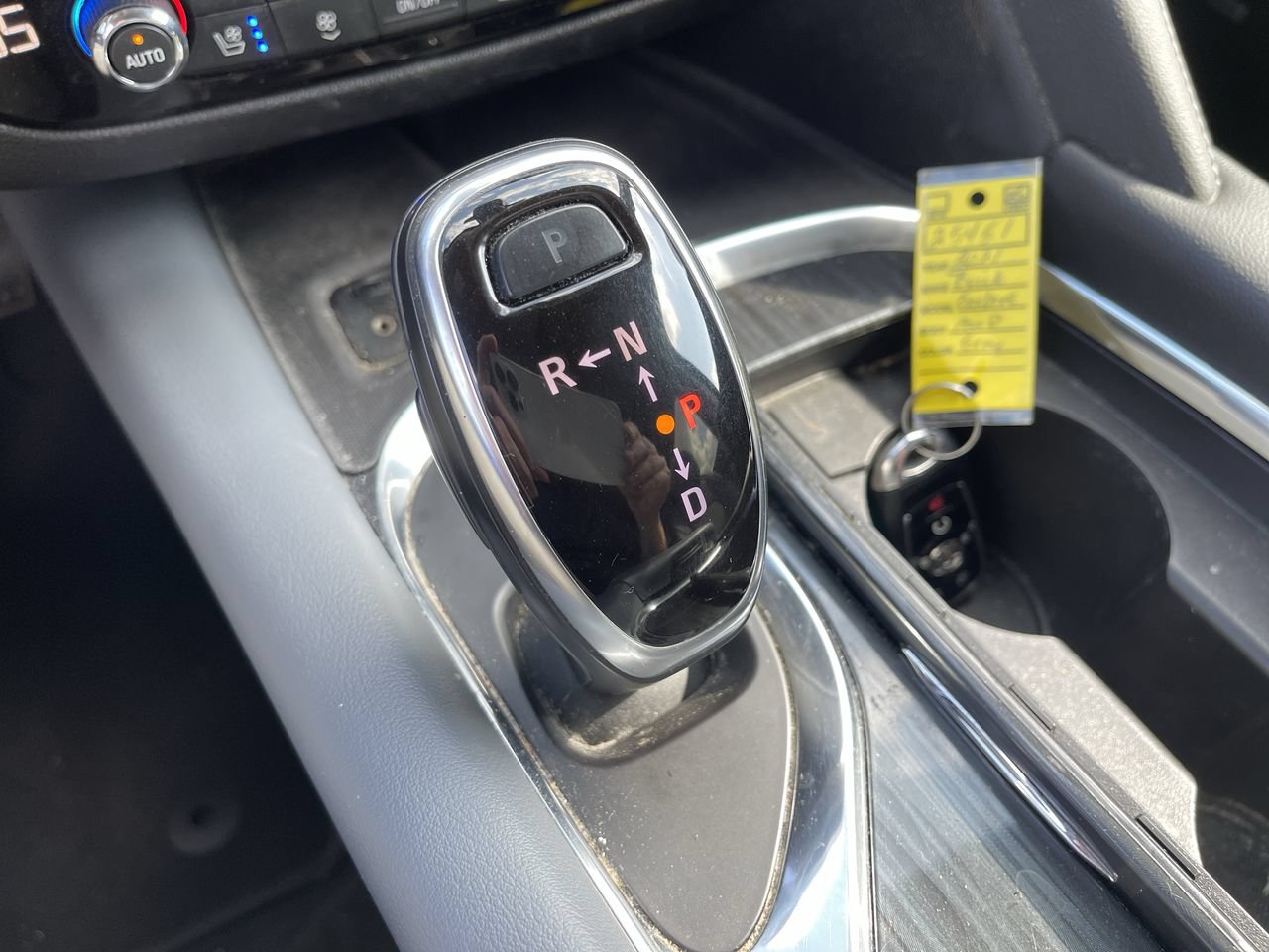 Used 2021 Buick Enclave Premium w/ Surround and Sites Package AWD/4WD image 15