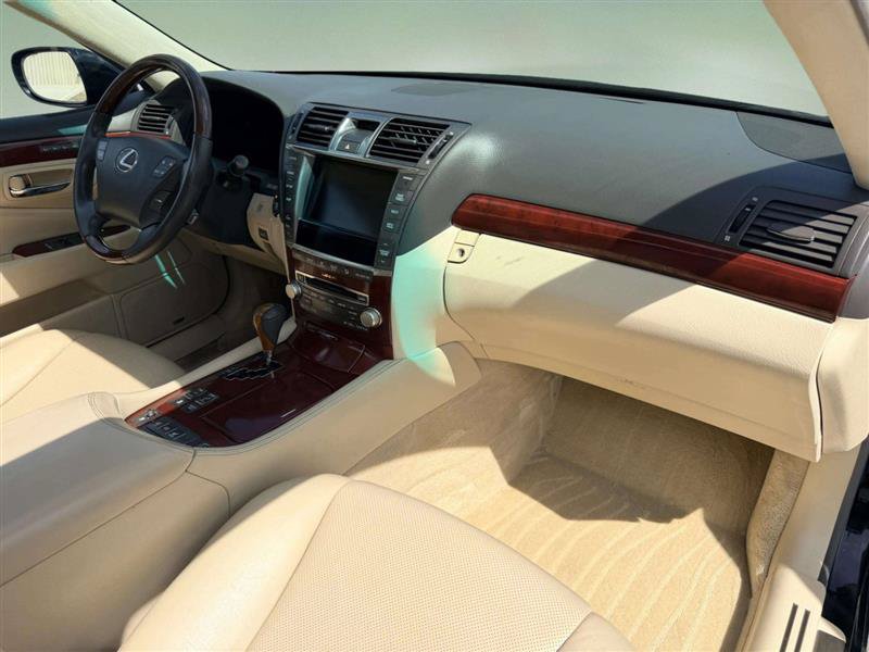 Used 2010 Lexus LS 460 L RWD image 27