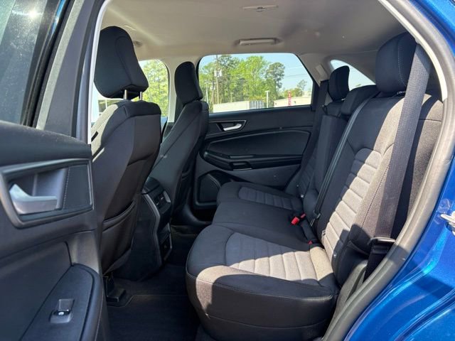 Used 2024 Ford Edge SE w/ Black Appearance Package image 14