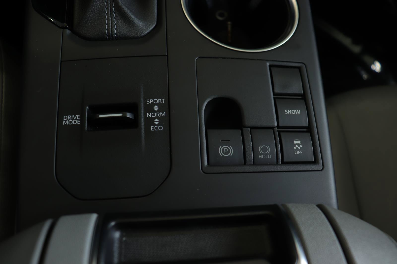 Used 2023 Toyota Highlander XLE FWD image 33