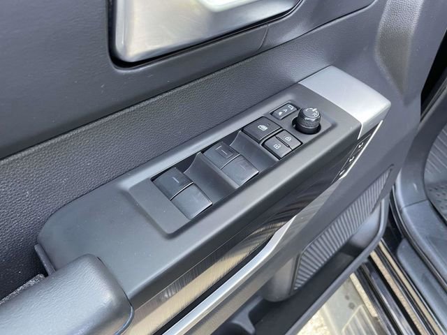 Used 2024 Toyota Tundra Platinum image 18