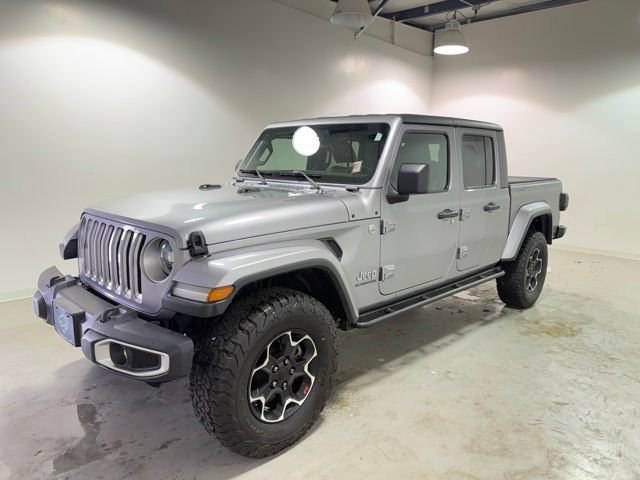 Used 2020 Jeep Gladiator Overland AWD/4WD image 3