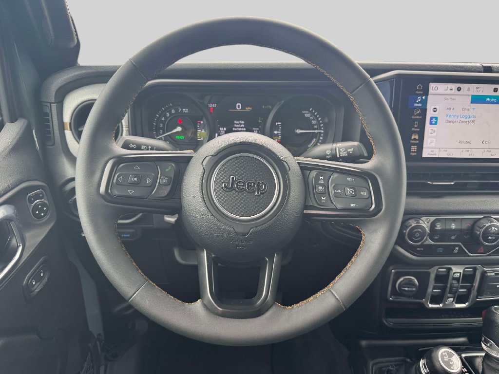 Used 2024 Jeep Wrangler Unlimited w/ Convenience Group AWD/4WD image 13