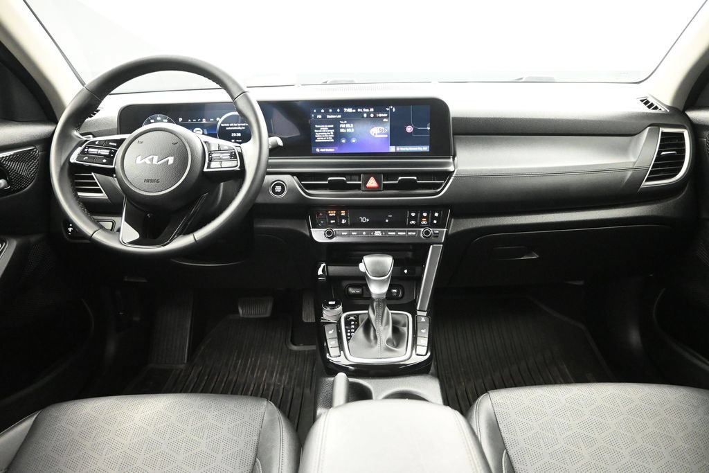 Used 2024 Kia Seltos EX AWD/4WD image 31