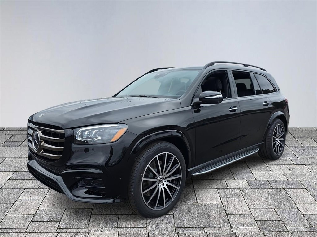 New 2026 Mercedes-Benz GLS 580 4MATIC image 3