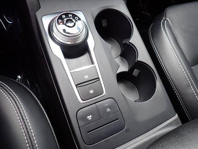 Used 2021 Ford Escape SEL w/ Technology Package AWD/4WD image 19