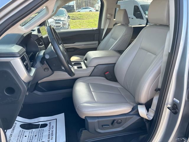 Used 2024 Ford Expedition XLT image 17