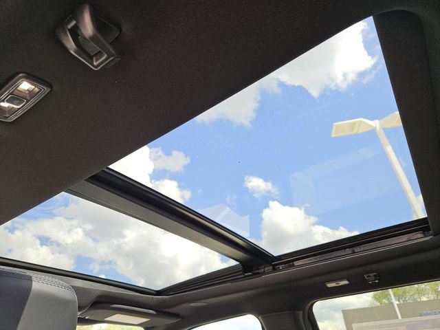 New 2026 Ford F250 Platinum image 31