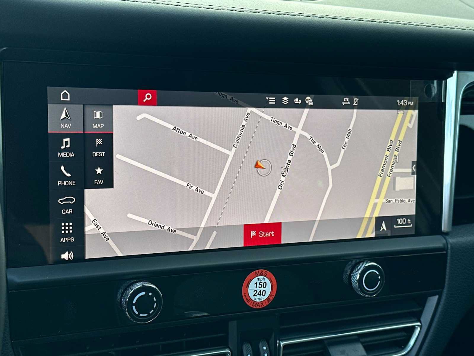 New 2025 Porsche Macan AWD/4WD image 19