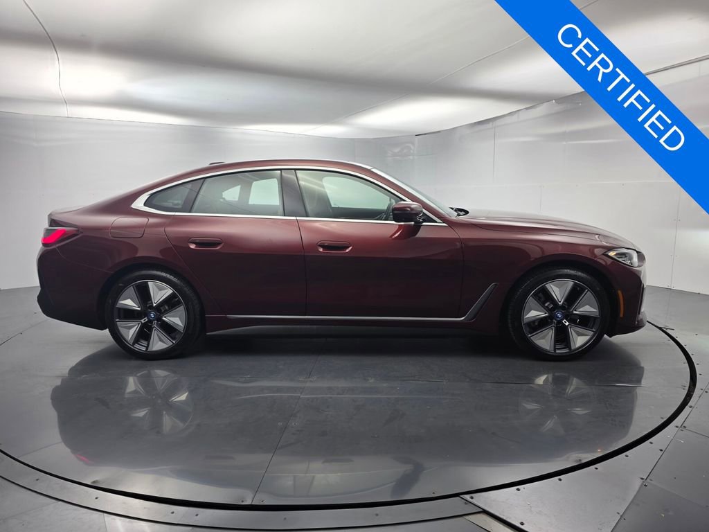 Certified 2023 BMW i4 eDrive35 image 3