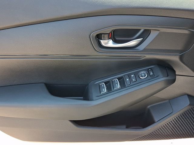 Used 2025 Honda Accord LX image 12