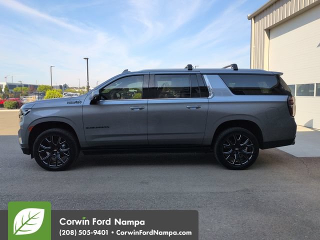 Used 2021 Chevrolet Suburban High Country AWD/4WD image 6