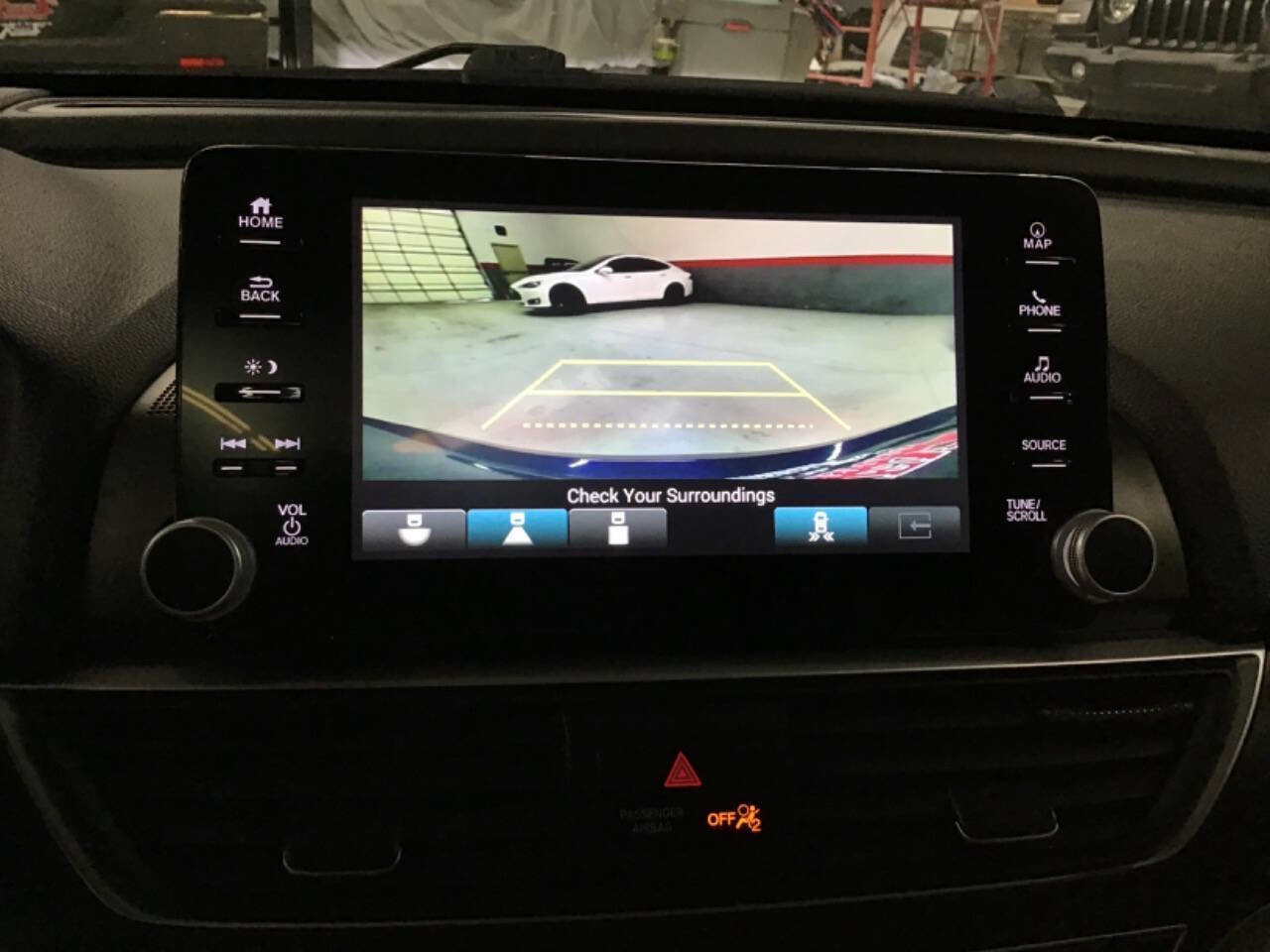 Used 2020 Honda Accord Touring image 17