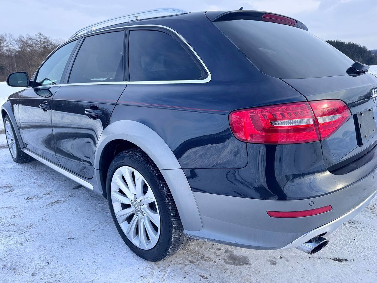 Used 2016 Audi A4 Premium Plus image 14