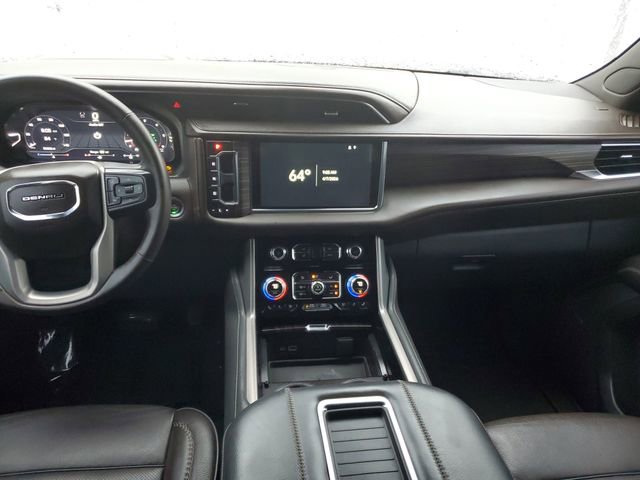 Used 2023 GMC Yukon Denali image 13