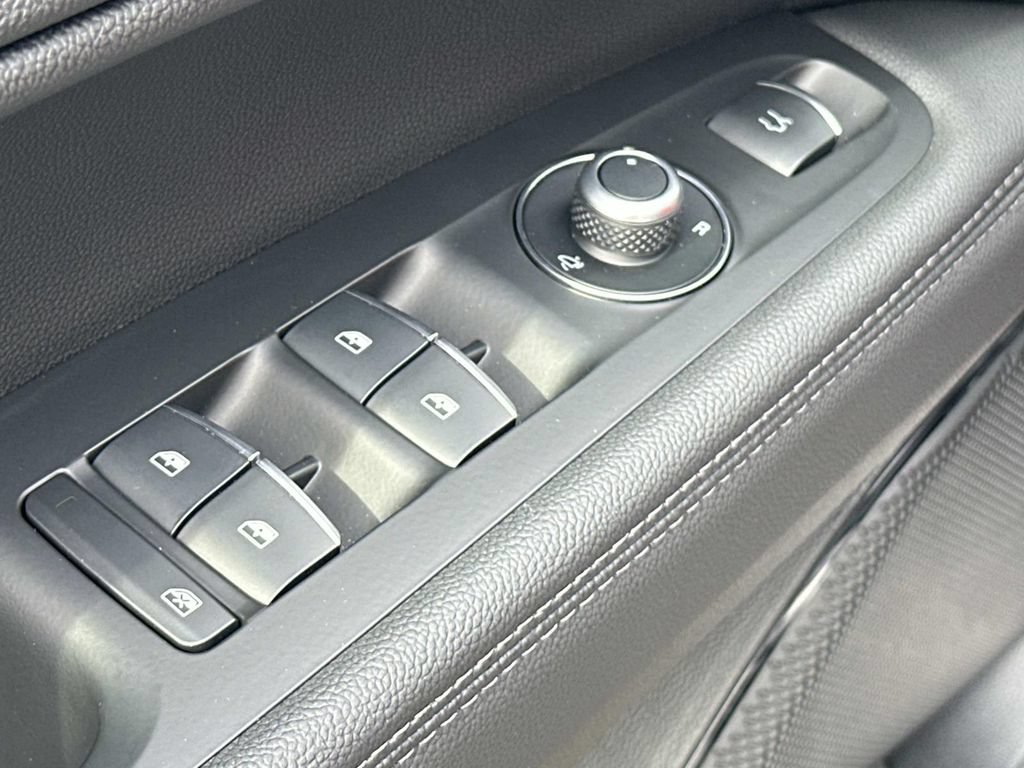 New 2026 Alfa Romeo Stelvio Sprint AWD/4WD image 14
