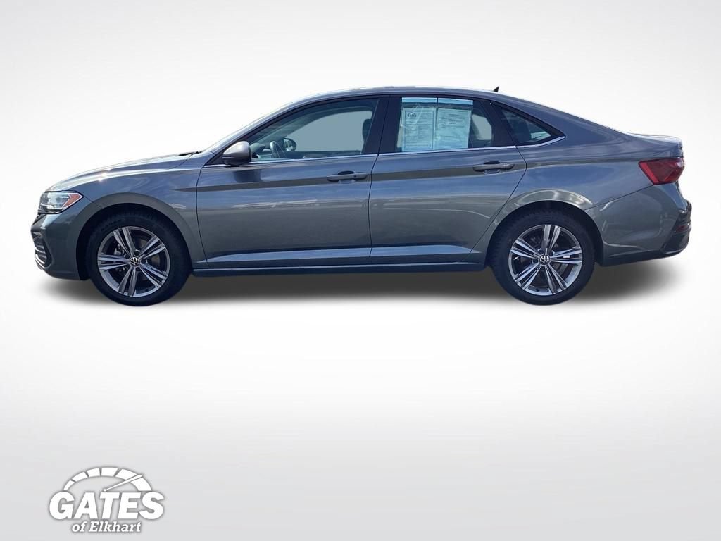 Used 2024 Volkswagen Jetta SE FWD image 7