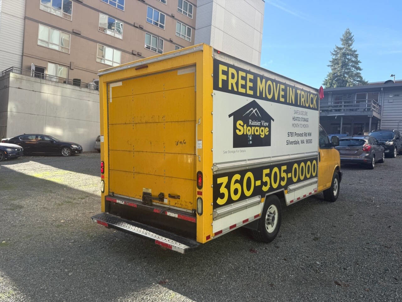 Used 2015 GMC Savana 3500 image 5