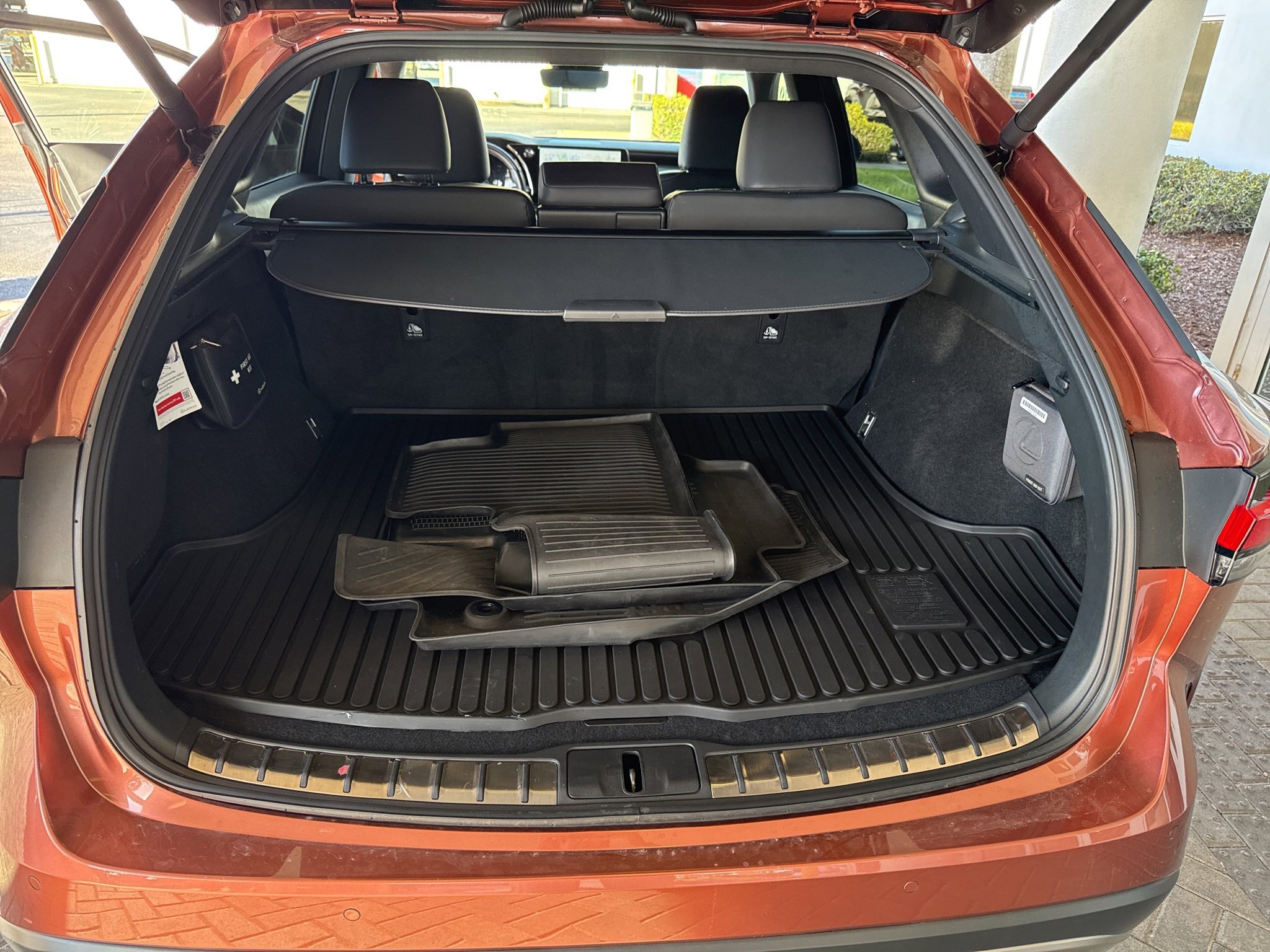 Used 2023 Lexus RX 350h image 17