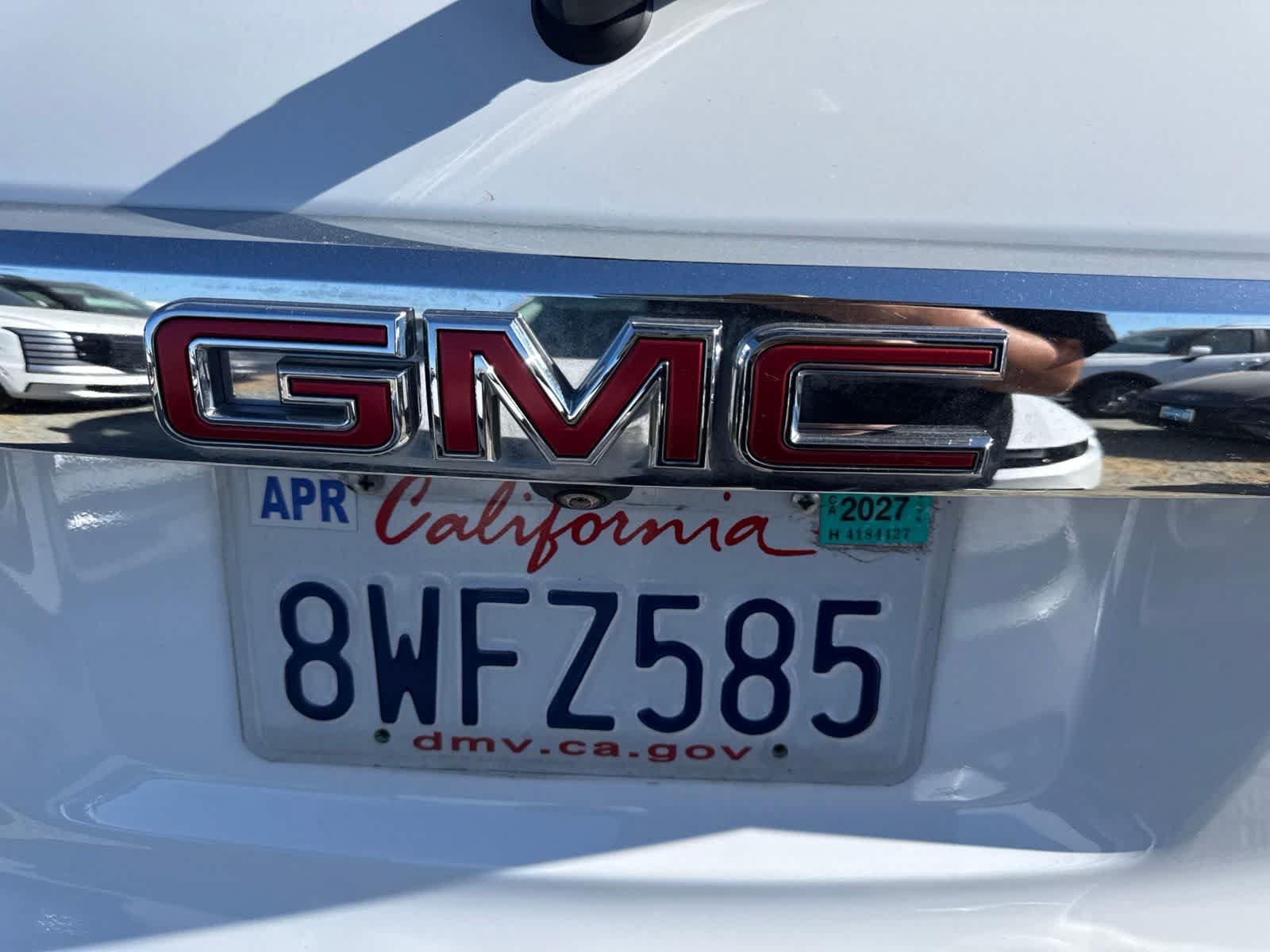 Used 2020 GMC Acadia SLT FWD image 12