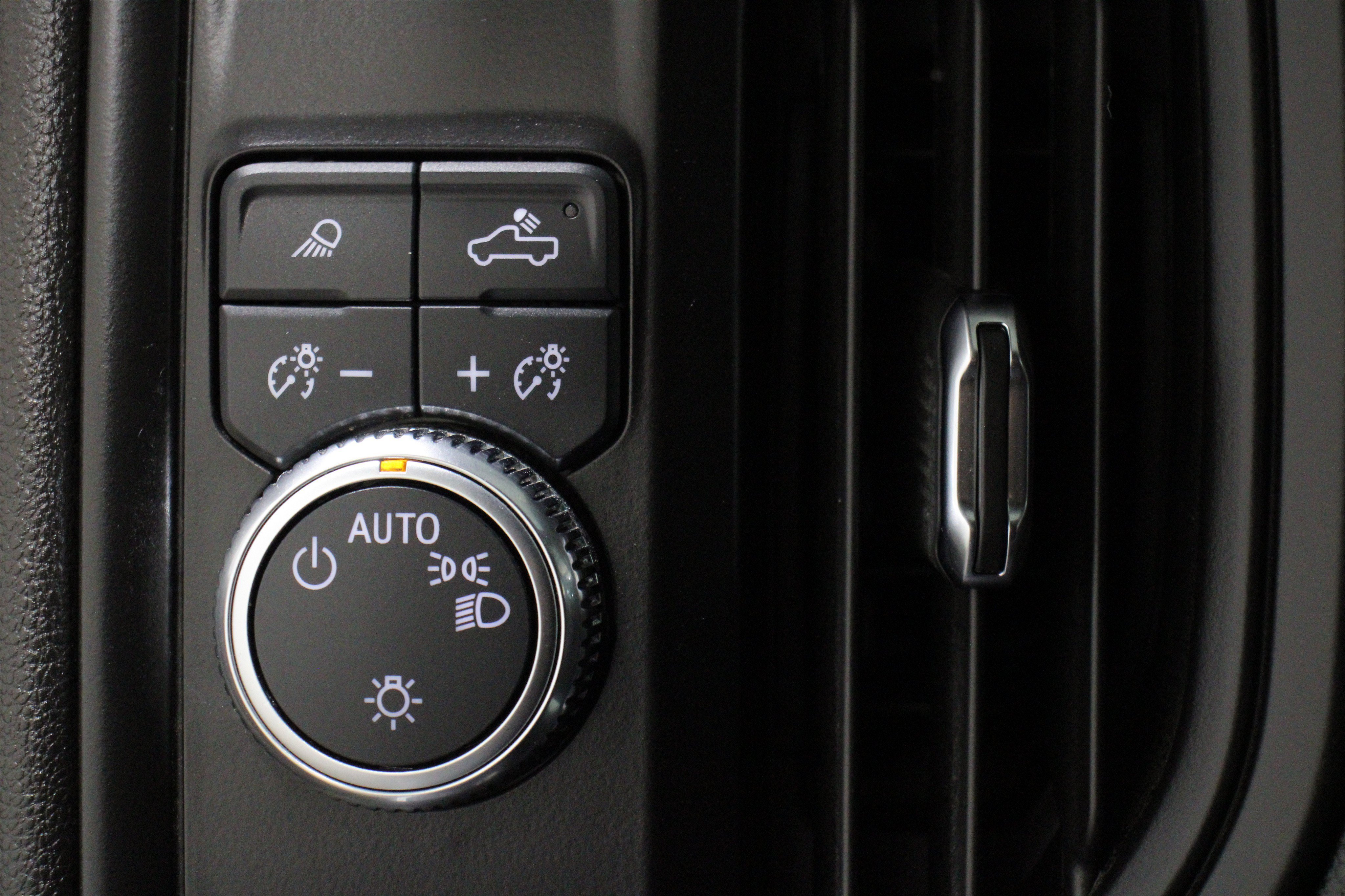 Used 2024 GMC Sierra 2500 Pro w/ Convenience Package RWD image 10