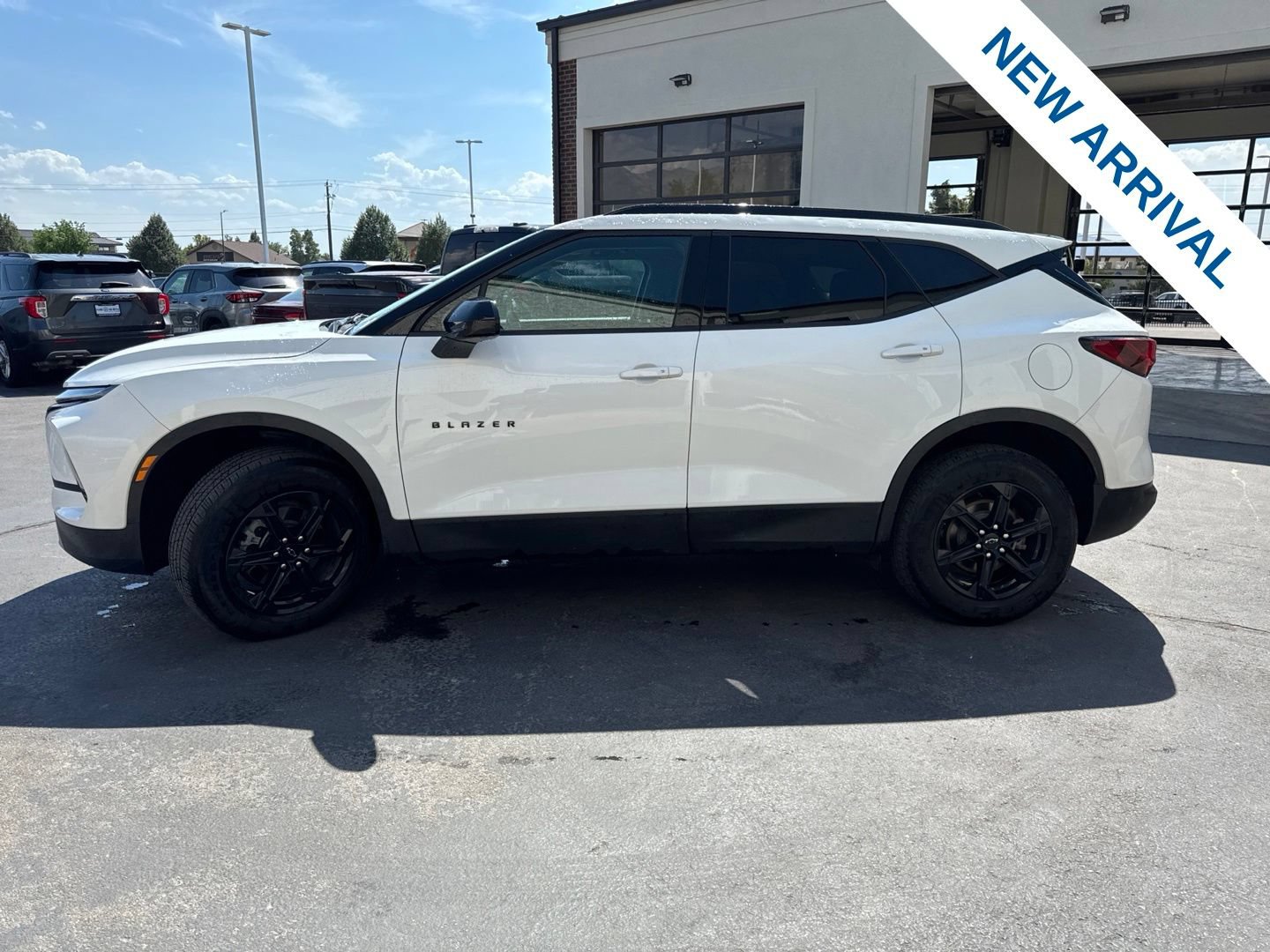 Used 2024 Chevrolet Blazer LT w/ Midnight/Sport Edition AWD/4WD image 4