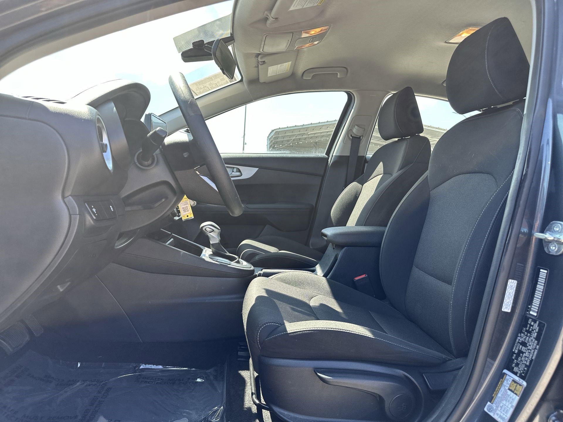 Used 2024 Kia Forte LXS image 13