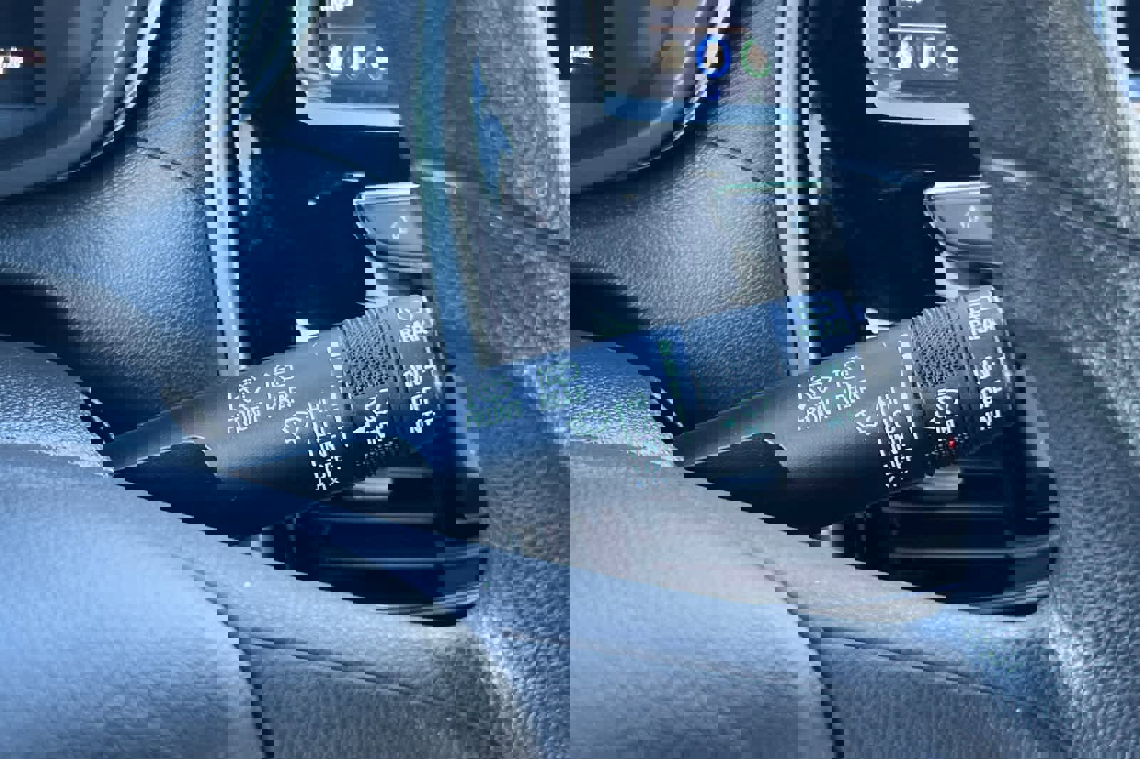 Used 2022 Chevrolet Spark LS image 25