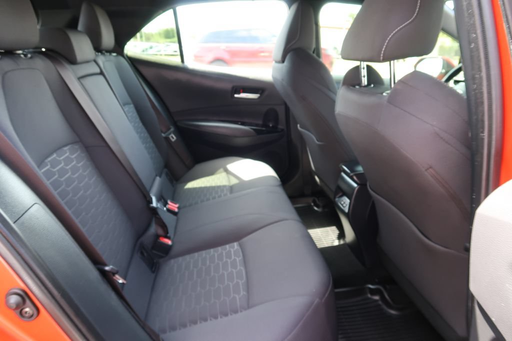 Used 2023 Toyota Corolla SE FWD image 9