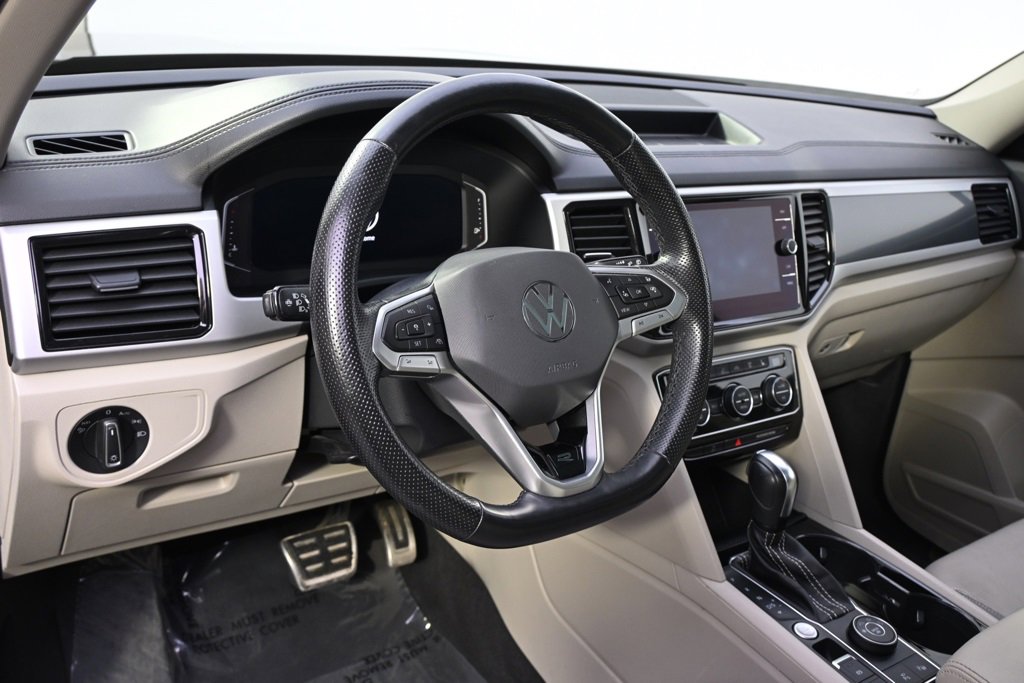 Used 2021 Volkswagen Atlas SEL Premium image 11