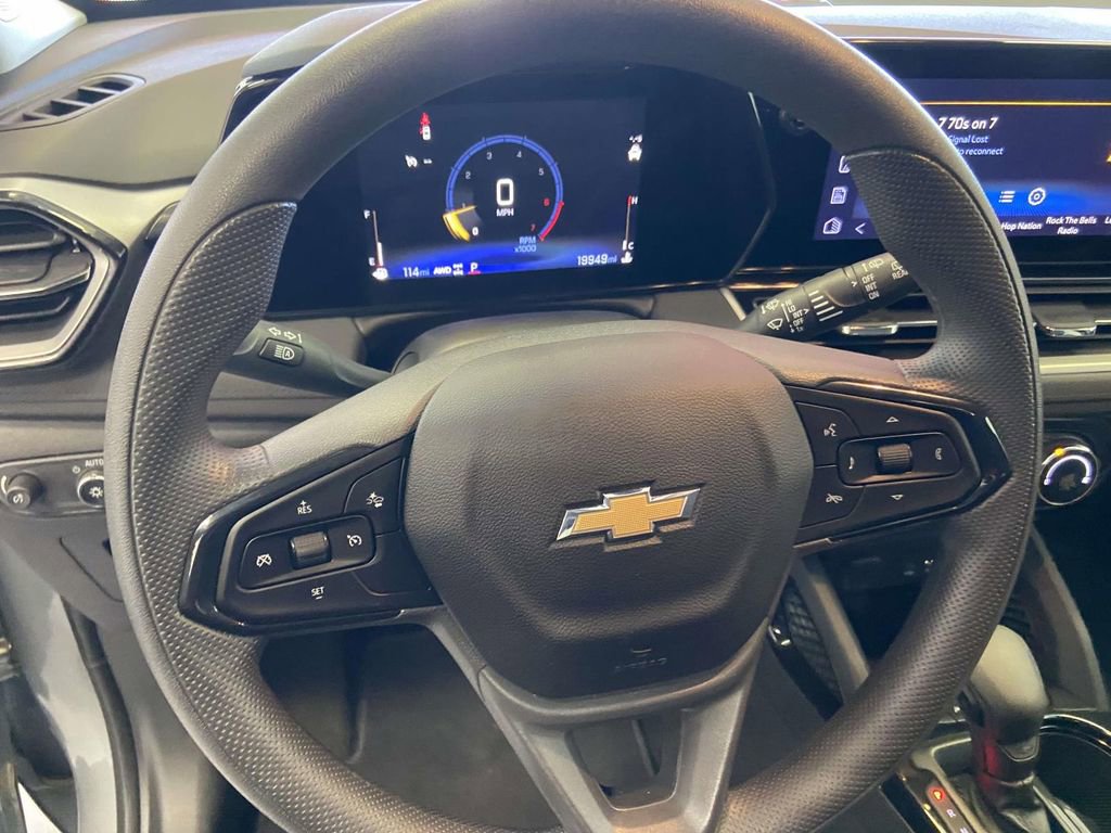 Used 2025 Chevrolet TrailBlazer LT image 20