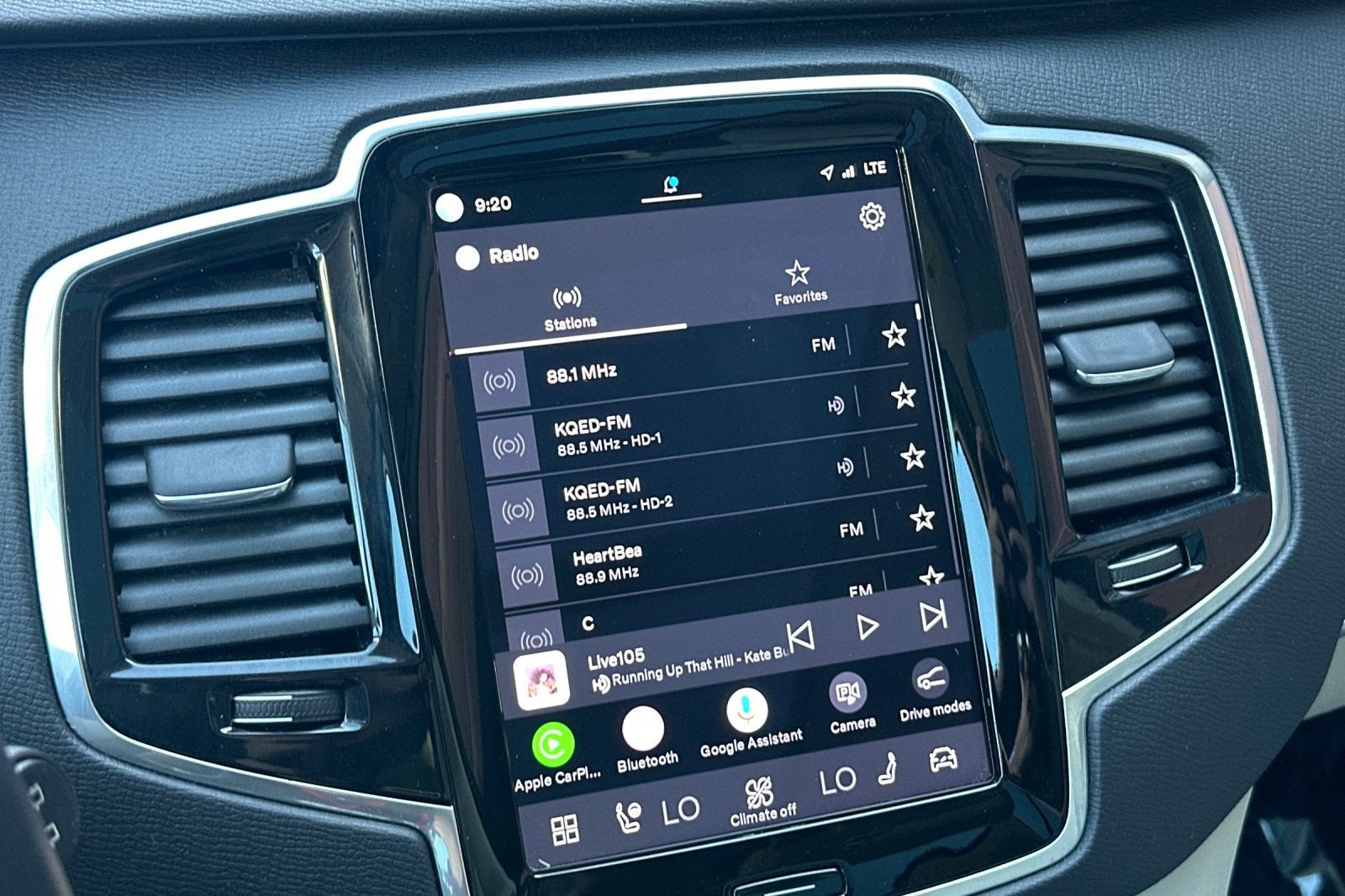 Certified 2023 Volvo XC90 T8 Plus AWD/4WD image 22